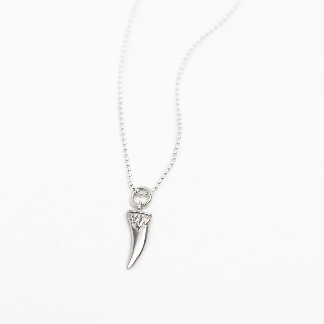 Diente Silver Necklace