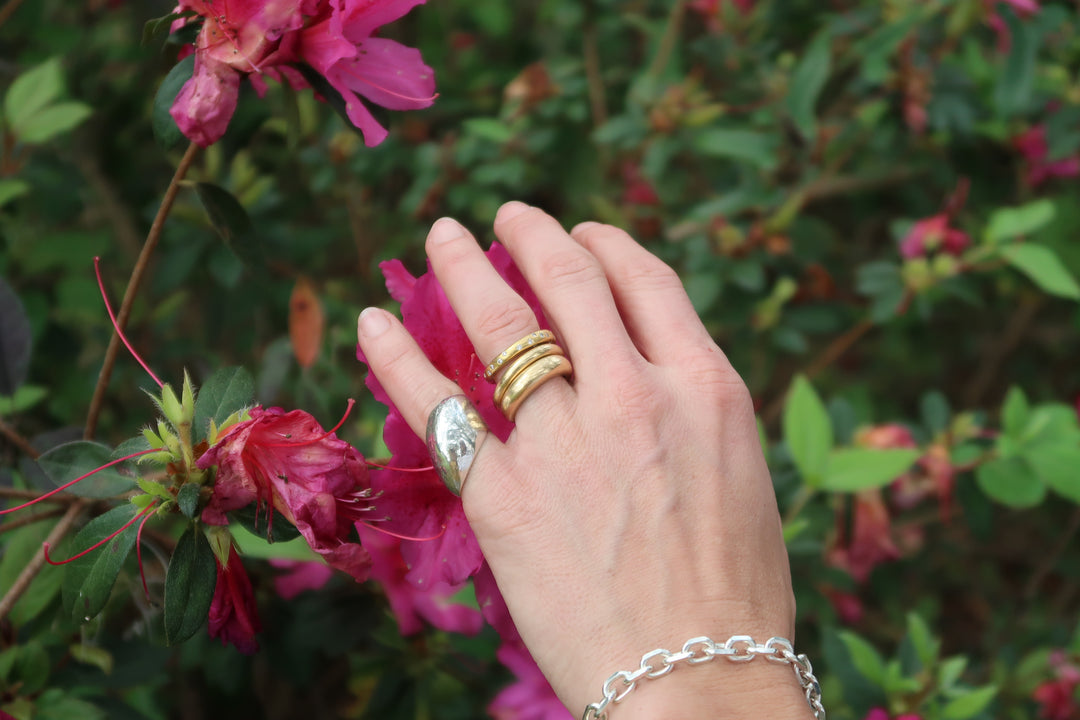 Curved High Tide Silver Ring