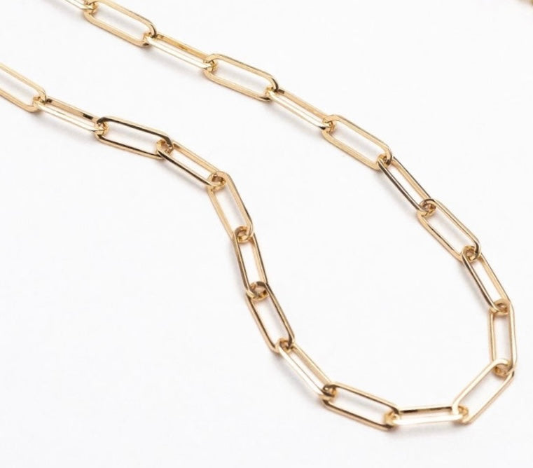 Linea Chain – Rebecca Pinto