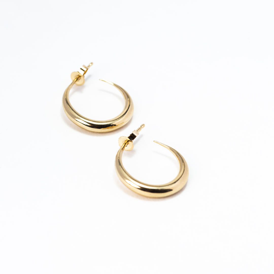 Keeffe Petit Hoops